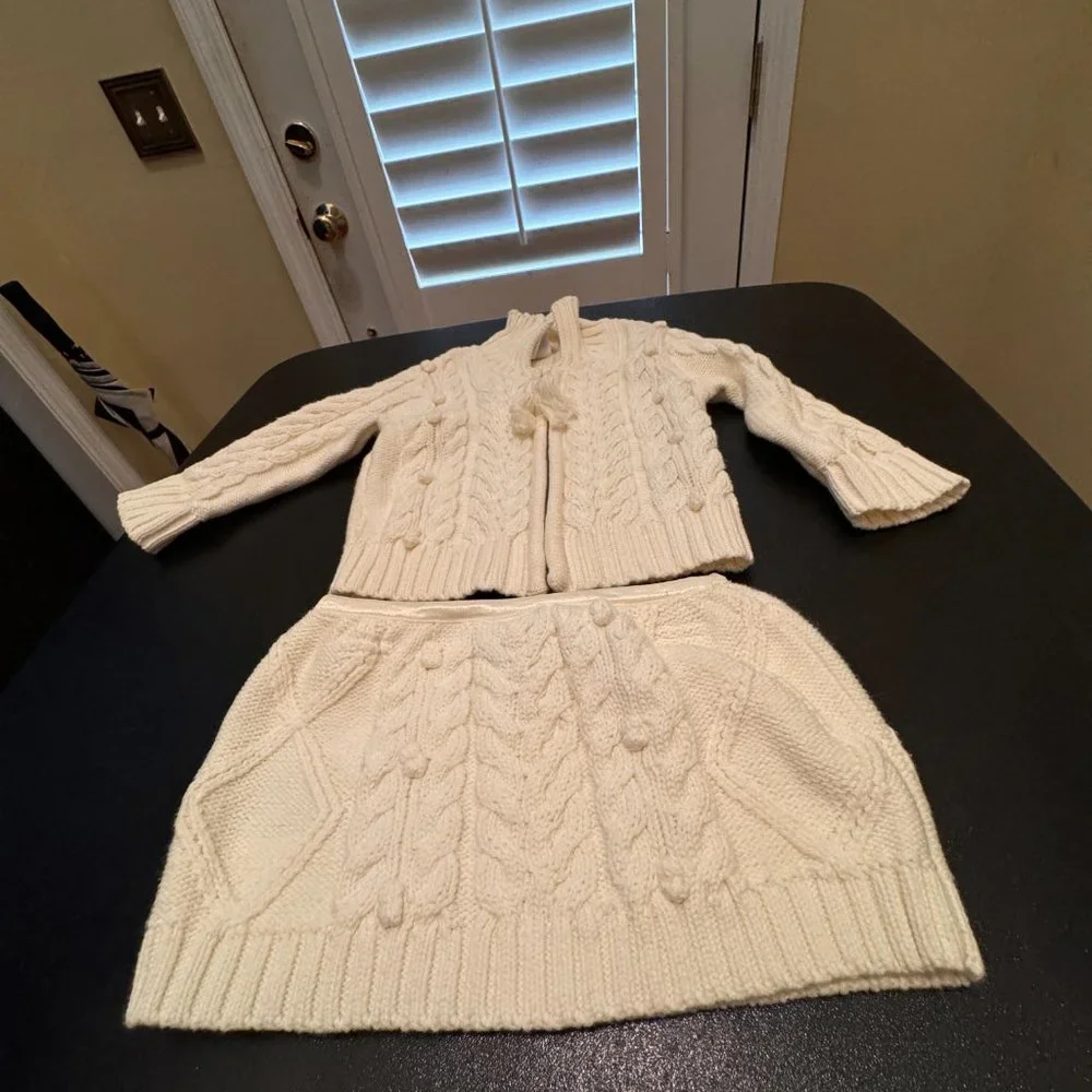 Tommy Hilfiger 100% cotton  size 3-6 months cable knit 2 piece sweater and skirt